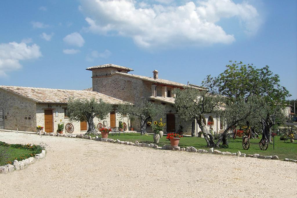 Agriturismo Arcobaleno Della Torretta Giano dellʼUmbria Eksteriør billede