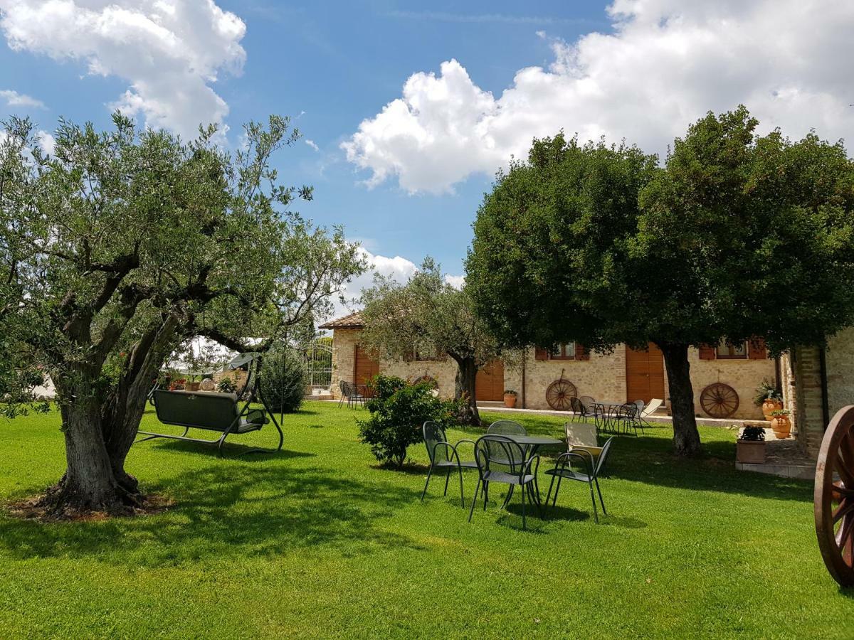 Agriturismo Arcobaleno Della Torretta Giano dellʼUmbria Eksteriør billede