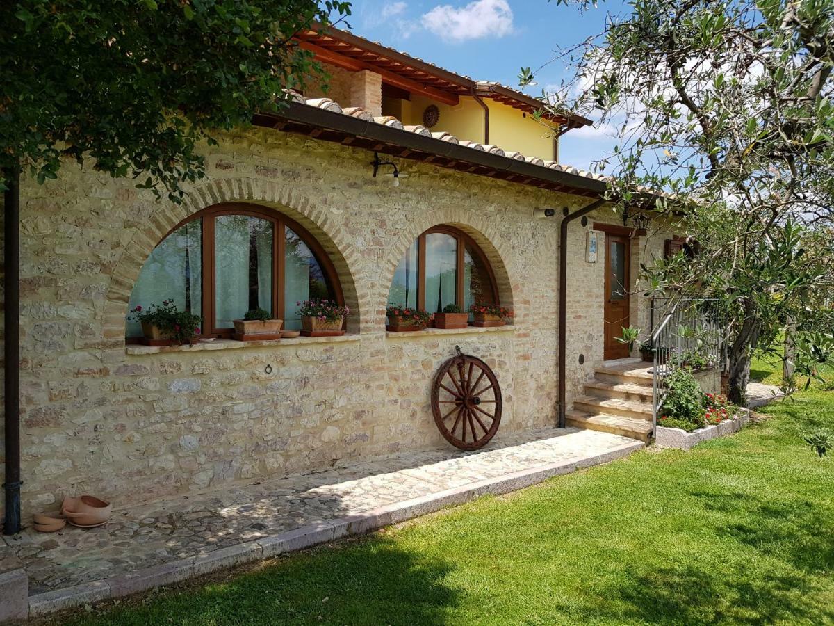 Agriturismo Arcobaleno Della Torretta Giano dellʼUmbria Eksteriør billede