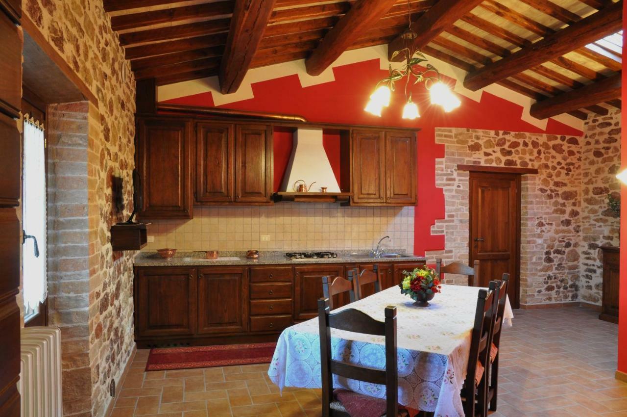 Agriturismo Arcobaleno Della Torretta Giano dellʼUmbria Eksteriør billede